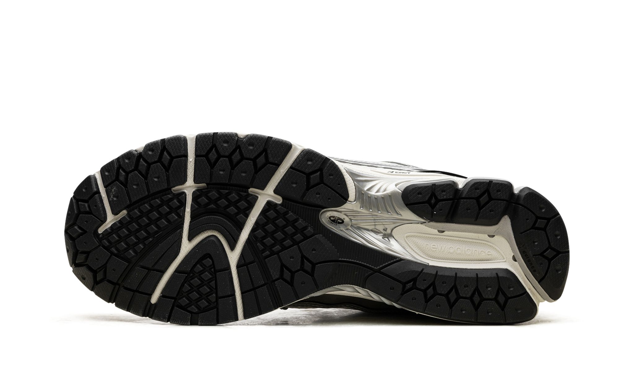 1906R 'Silver Metallic Black'
