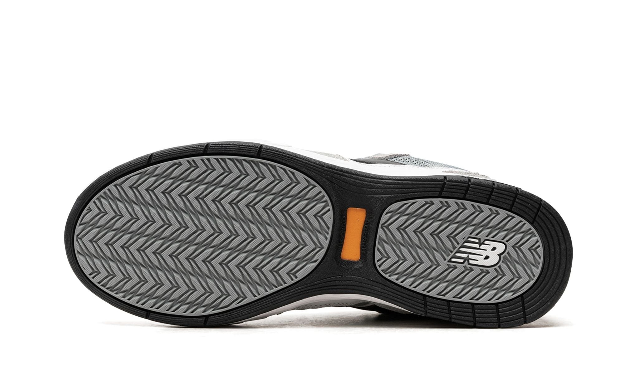 Tiago Lemos x Numeric 808 'Grey Green'