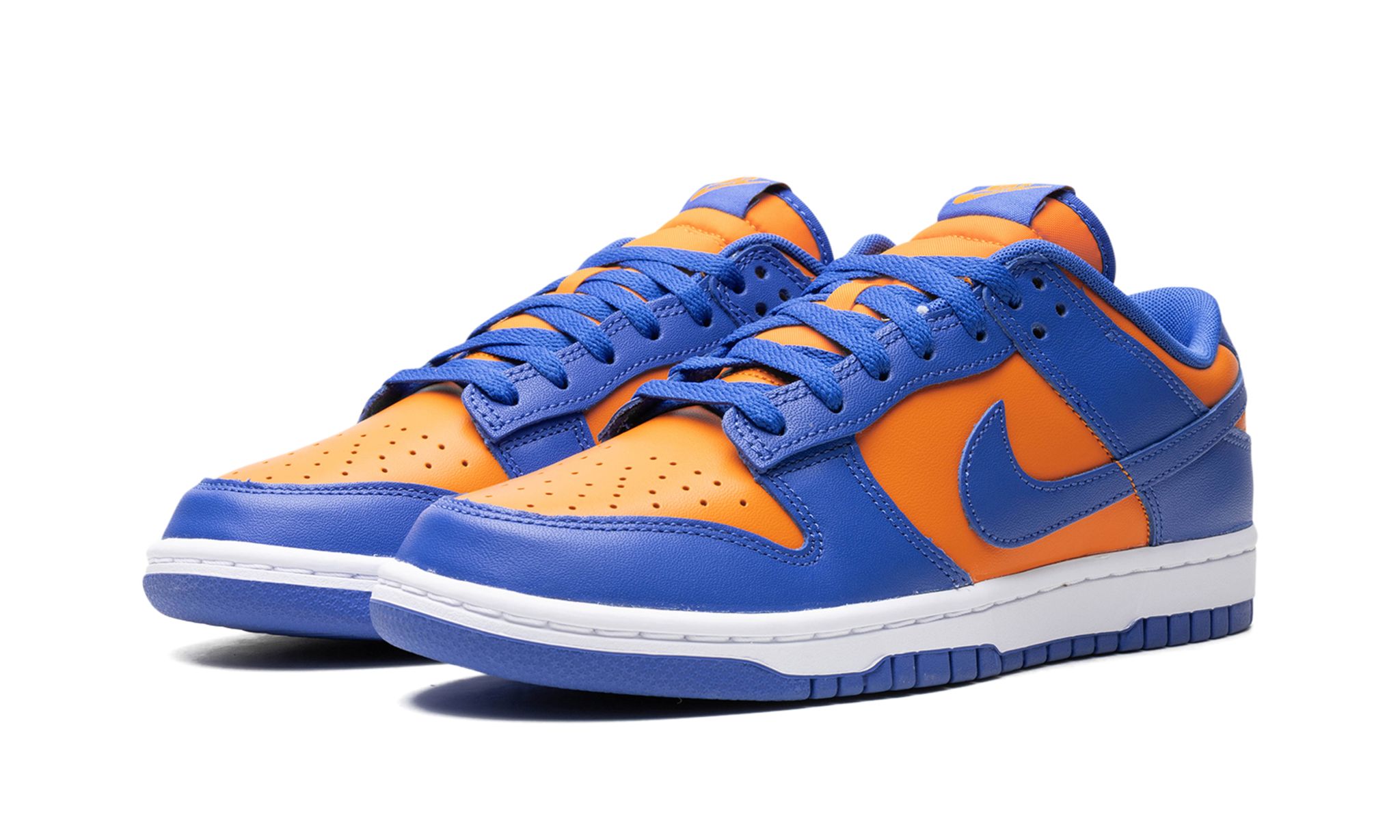 Dunk Low 'Knicks'