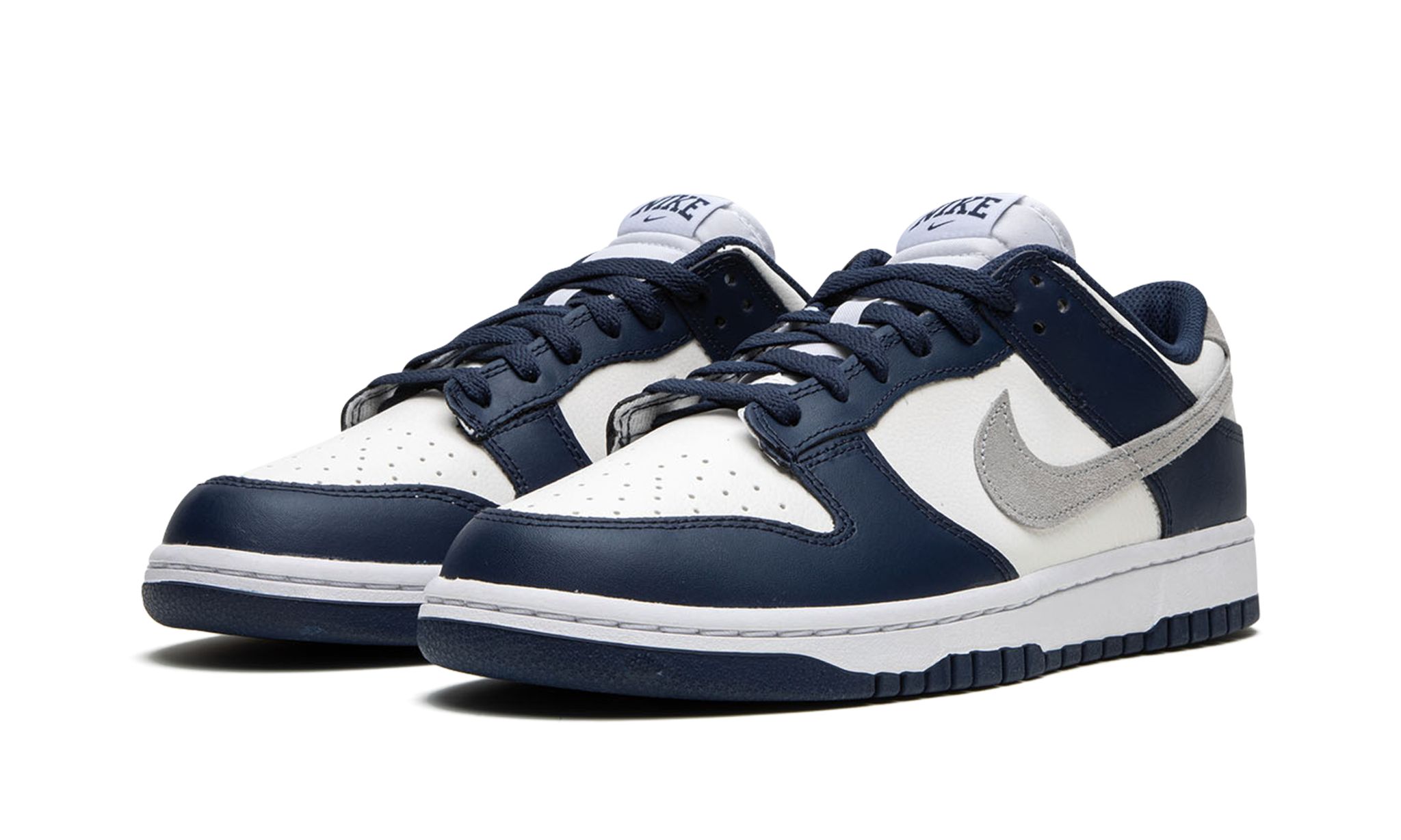 Dunk Low Summit White Midnight Navy