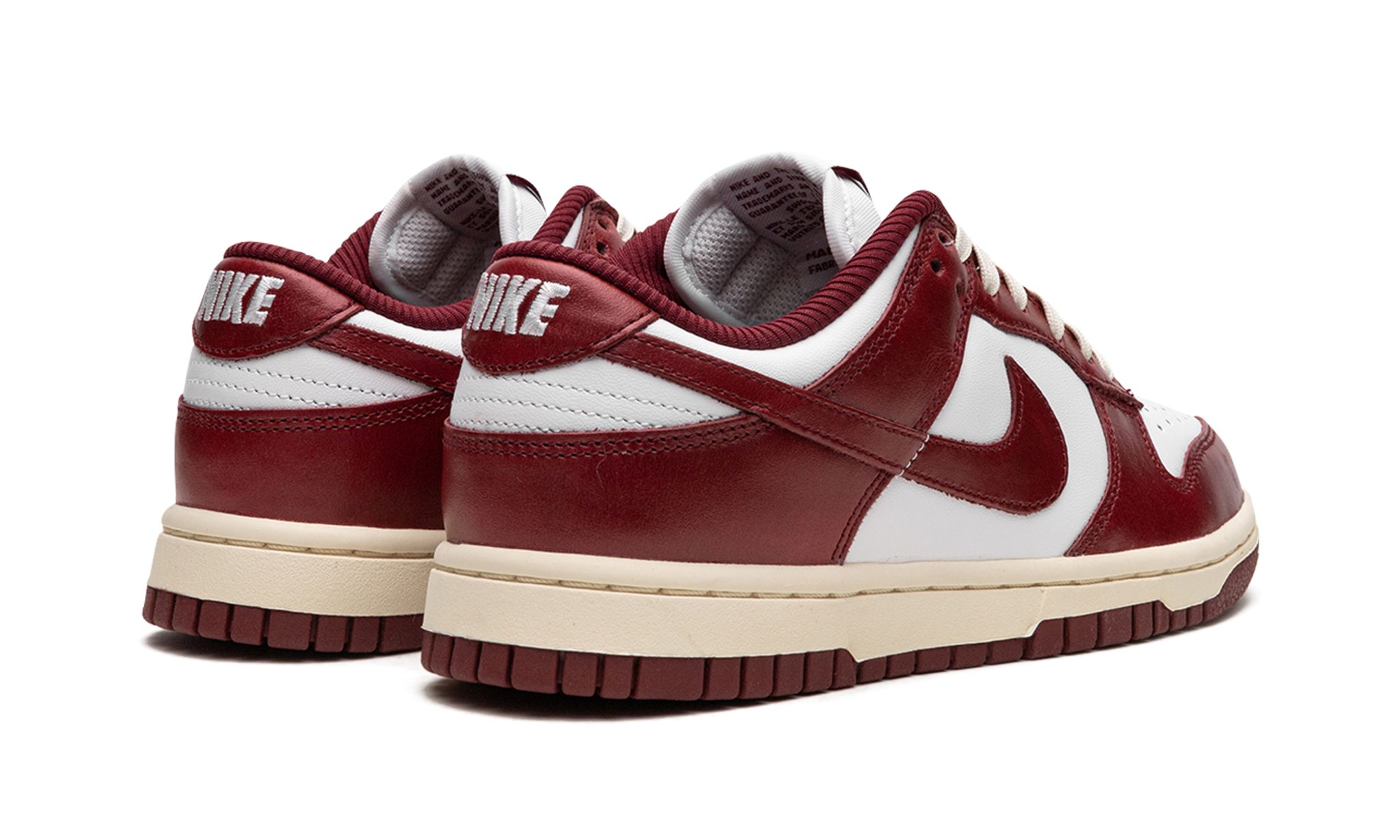 Wmns Dunk Low PRM Vintage Team Red