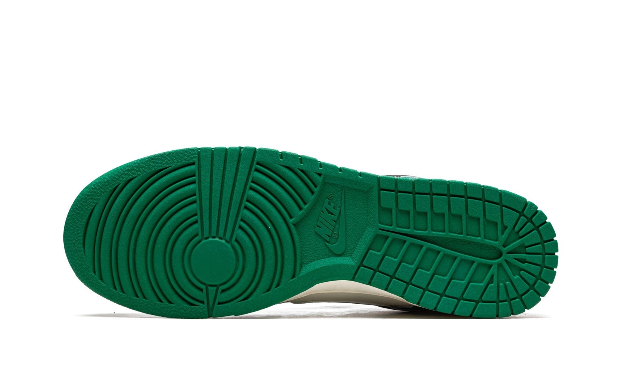 Dunk Low SE "Lottery Pack - Green"