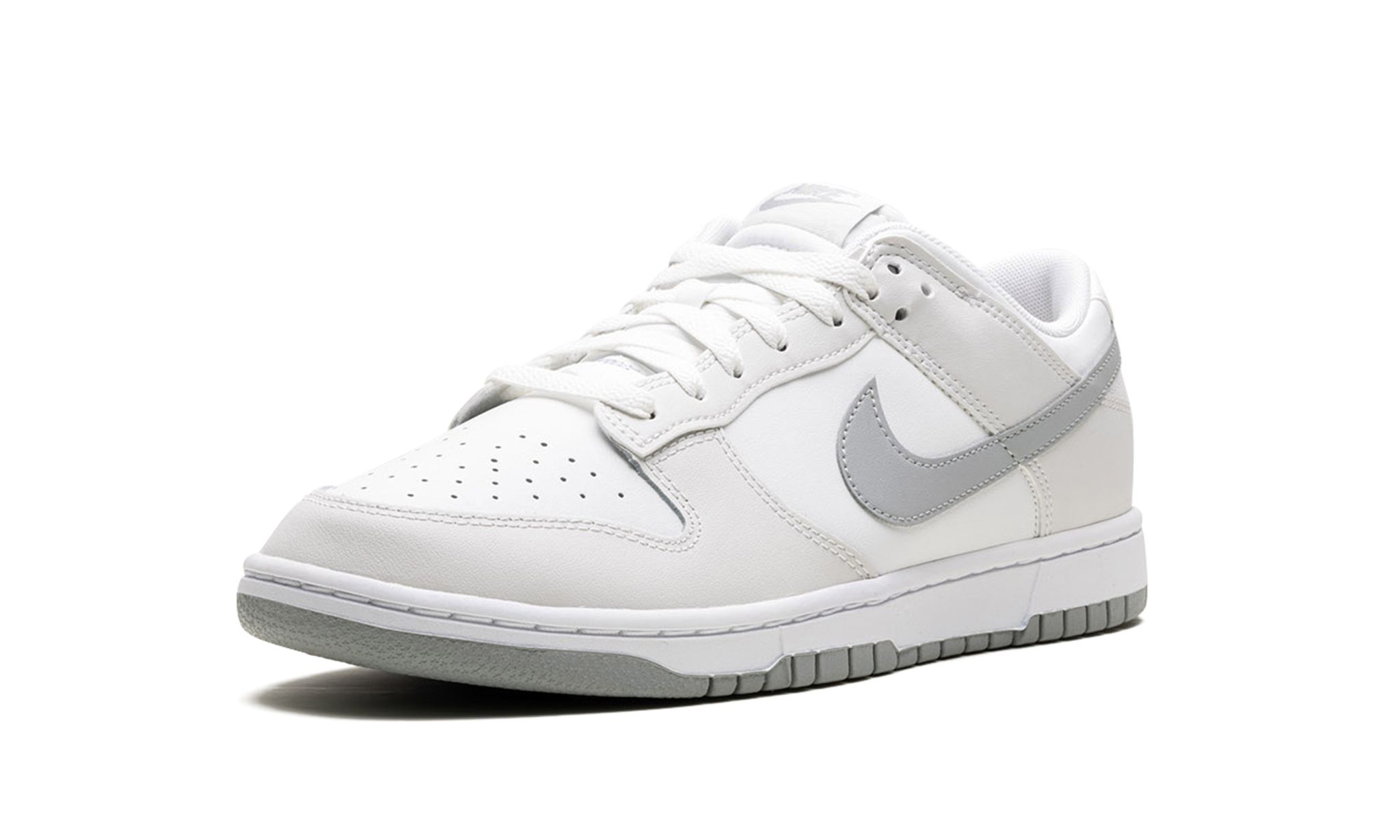 Dunk Low 'Summit White Light Smoke Grey'