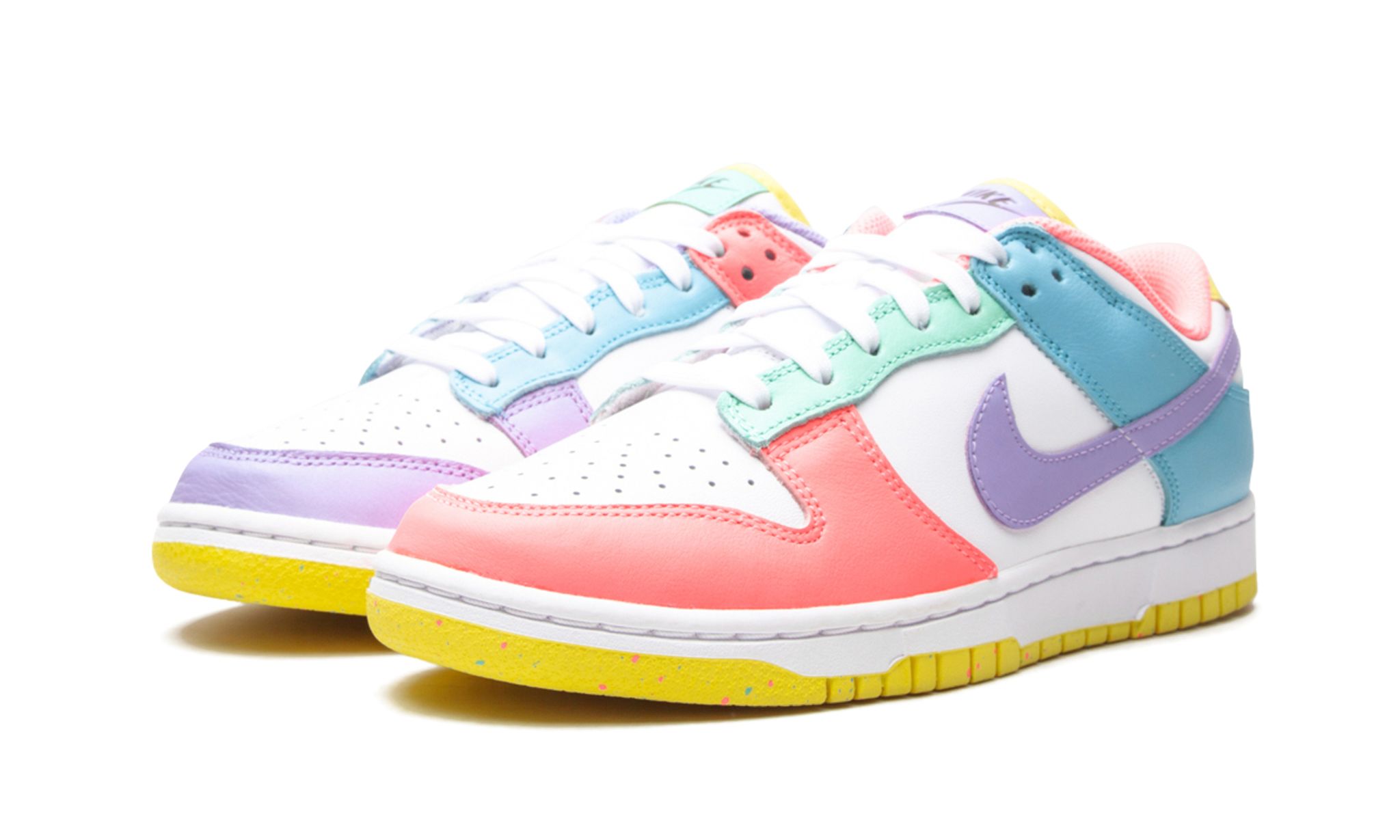 Wmns Dunk Low Easter Candy