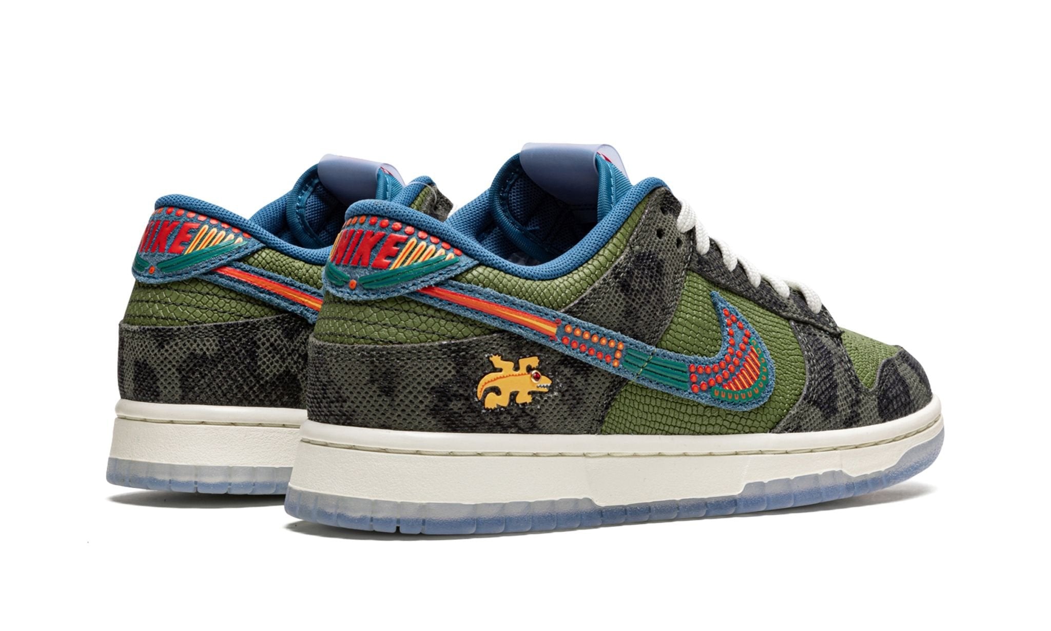 Dunk Low Siempre Familia