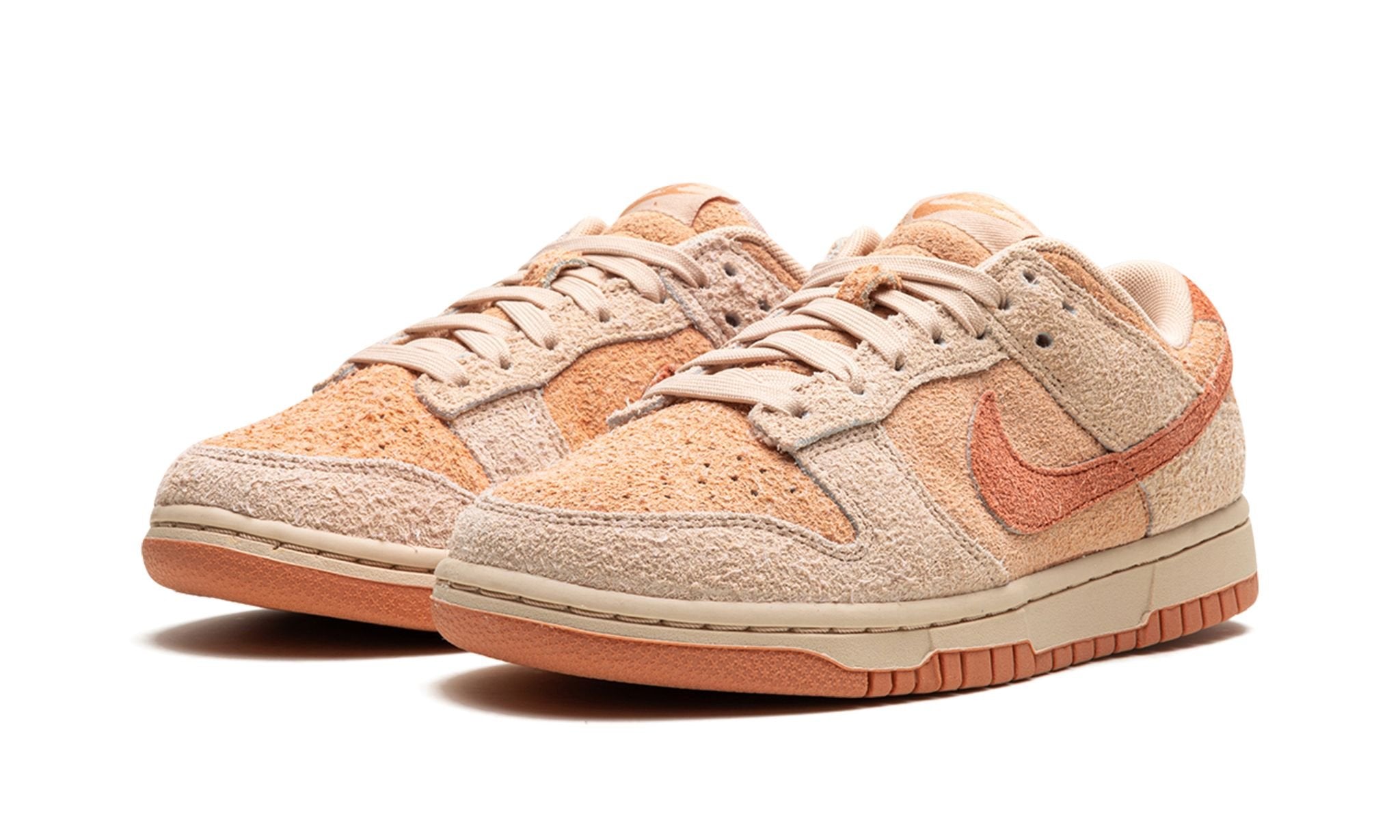 Wmns Dunk Low 'Shimmer Amber Brown'