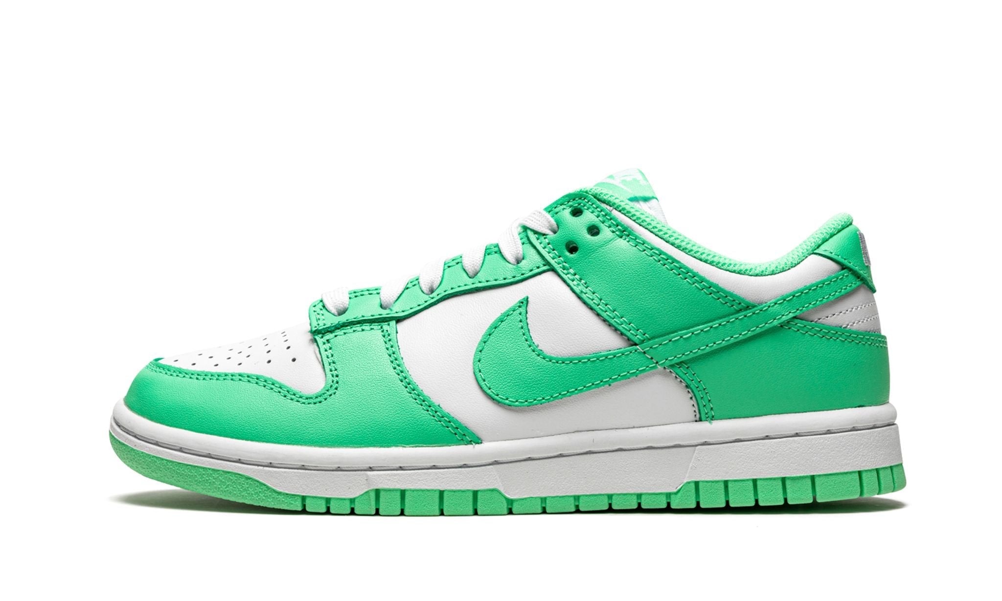 Wmns Dunk Low Green Glow