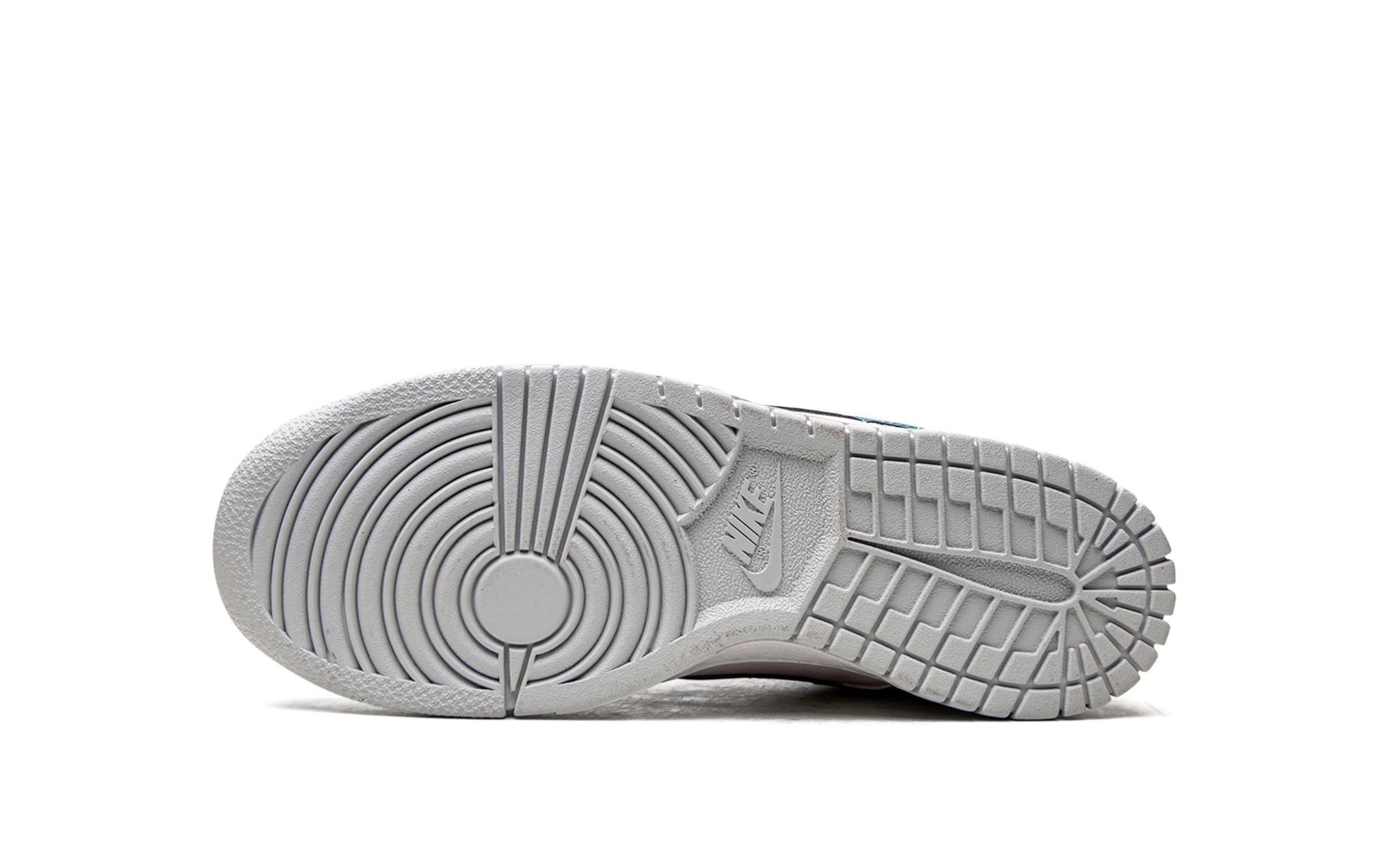 Dunk Low Mineral Teal