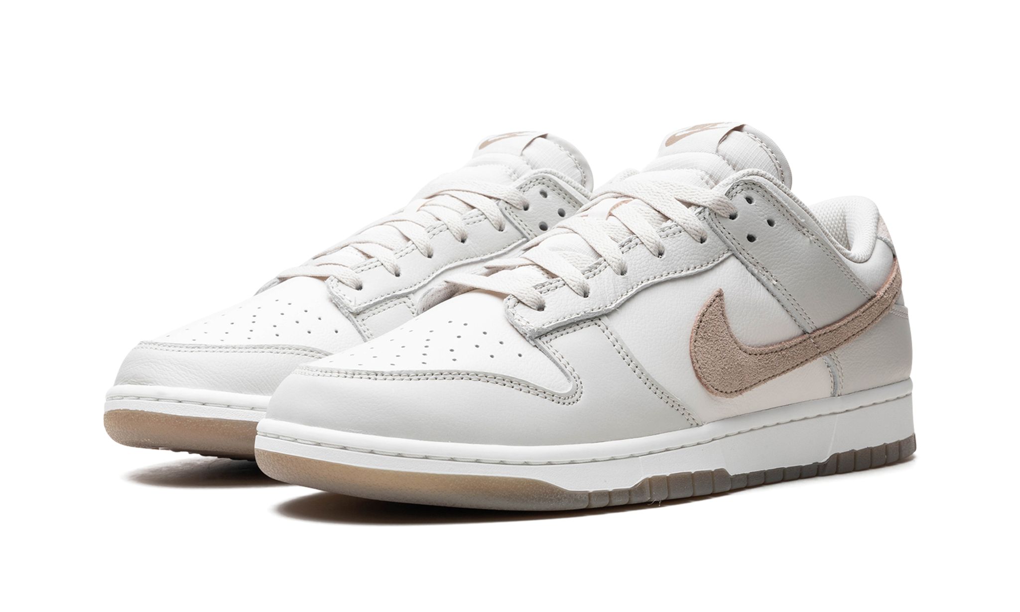 Dunk Low SE 'Phantom Khaki'