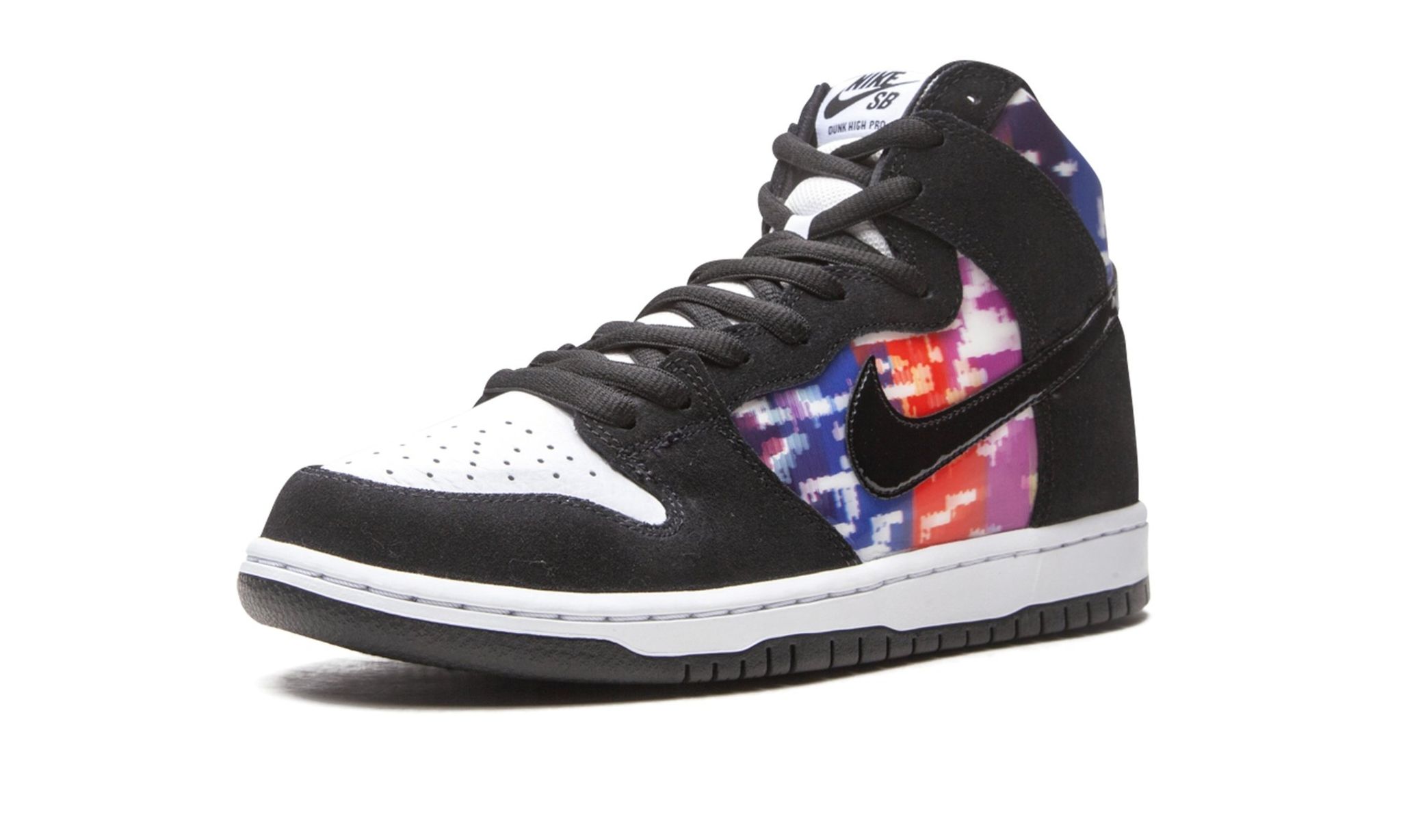 SB Dunk High TV Signal