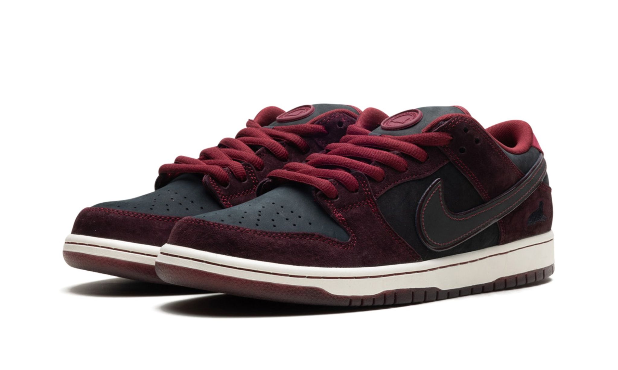 RIOT Skateshop x Dunk Low SB 'Mahogany Dark Beetroot'