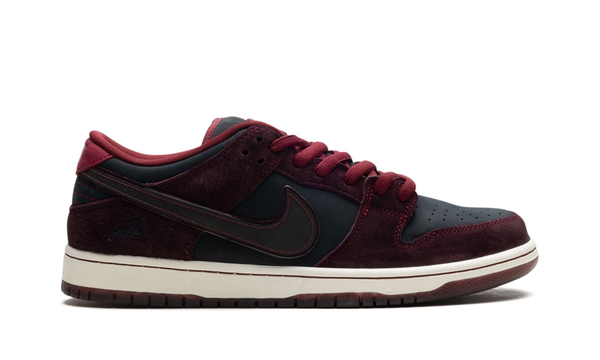 RIOT Skateshop x Dunk Low SB 'Mahogany Dark Beetroot'