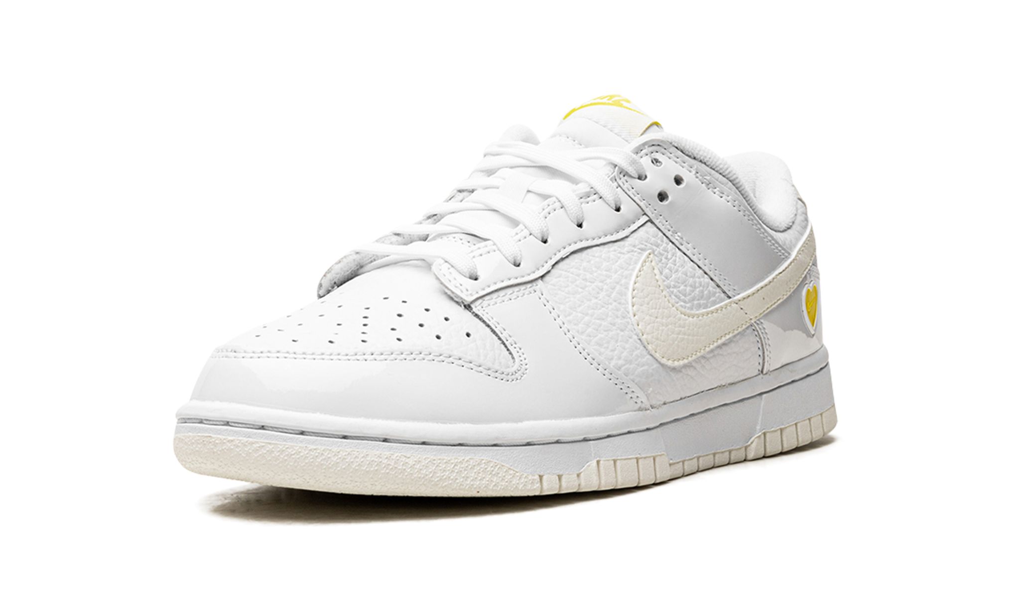Wmns Dunk Low ValentineS Day Yellow Heart