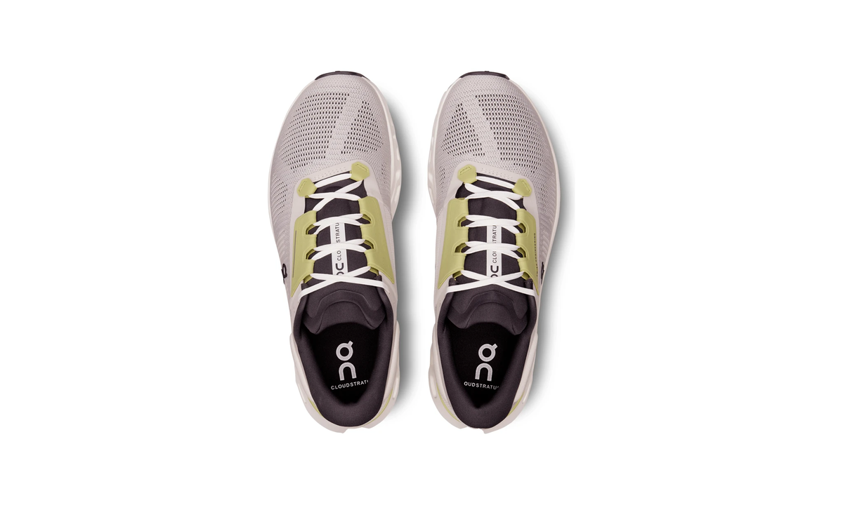 On Running Cloudstratus 3 Pearl Ivory - Guerdon Kicks -