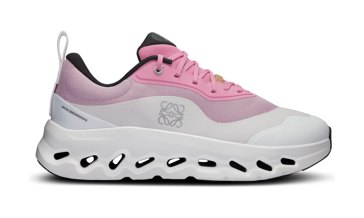 On Running Cloudtilt 2 LOEWE Pink White - Guerdon Kicks -