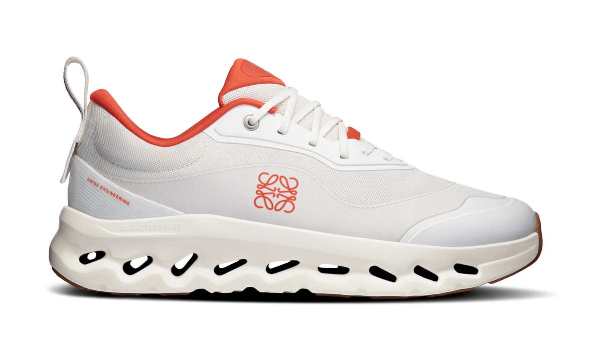 On Running Cloudtilt 2 LOEWE White Orange - Guerdon Kicks -