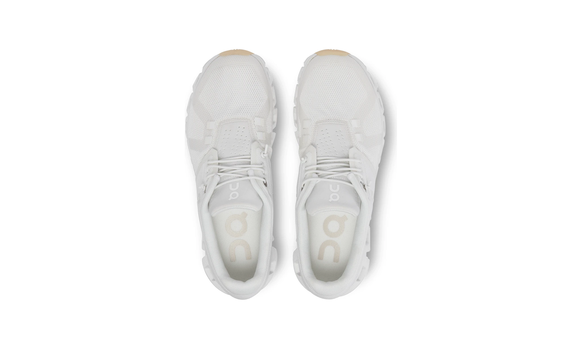 ON Wmns Cloud 5 'Undyed' - Guerdon Kicks -
