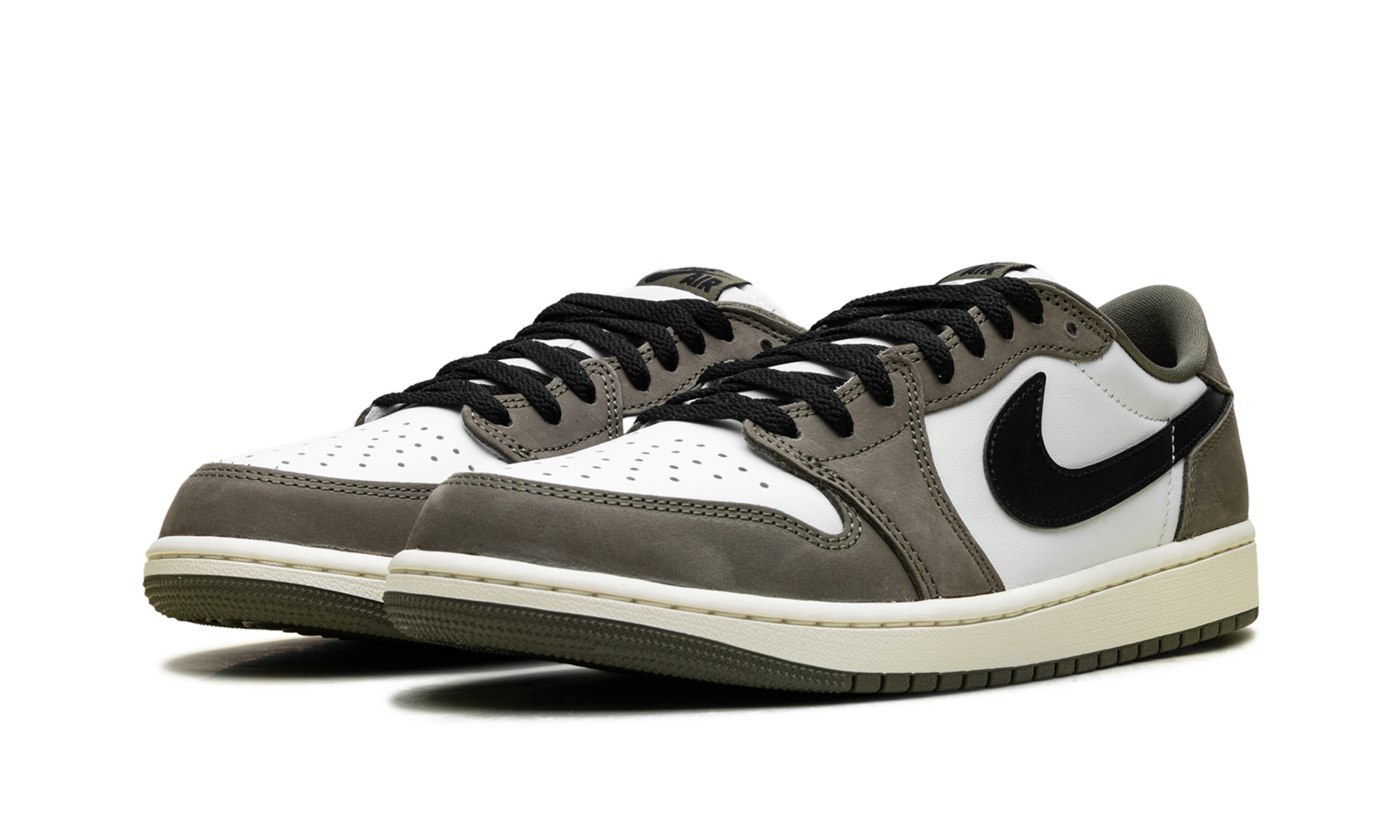 Air Jordan 1 Retro Low OG 'Medium Olive'
