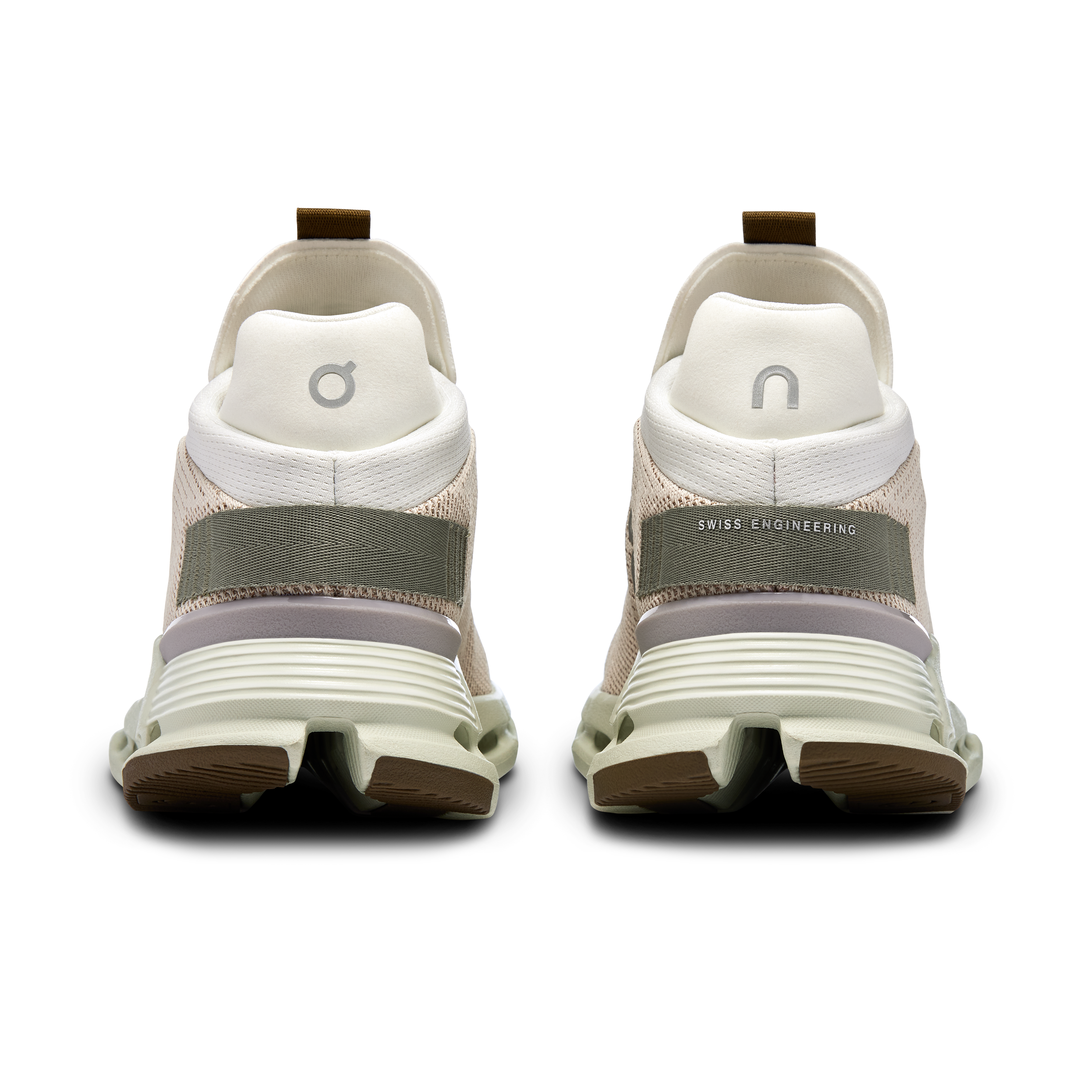 On Running Cloudnova Moon Aloe (Women's)