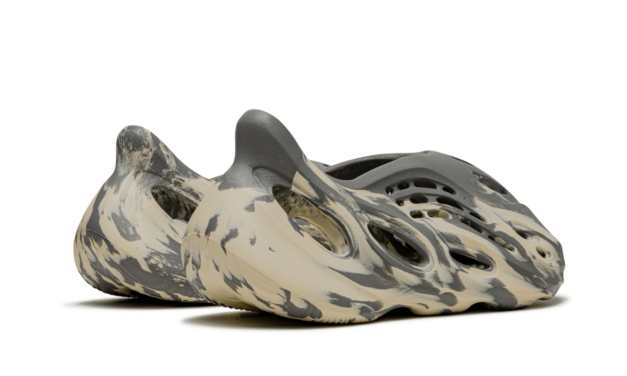 Yeezy Foam Runner Mxt Moon Grey