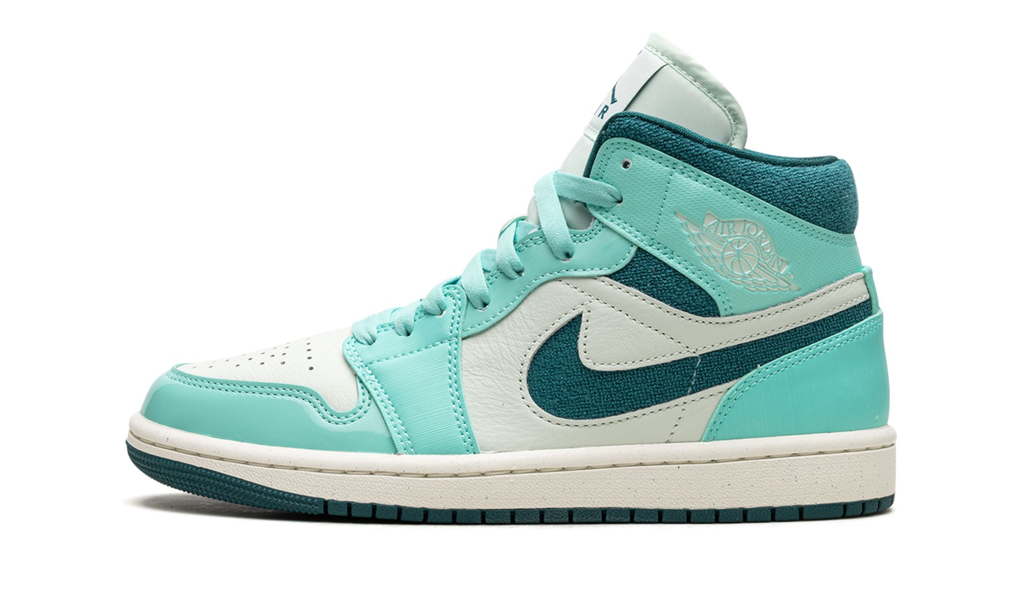 Wmns Air Jordan 1 Mid SE 'Bleached Turquoise / Sky J Teal'