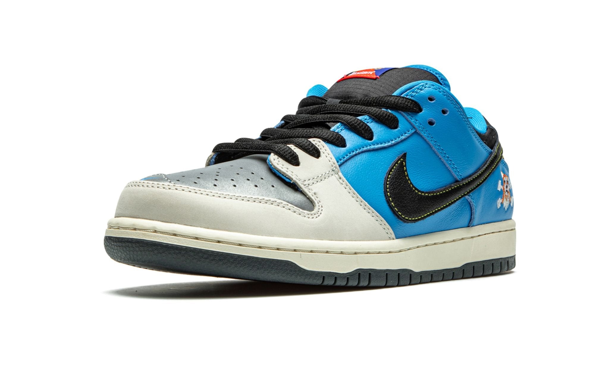 SB Dunk Low Instant Skateboards