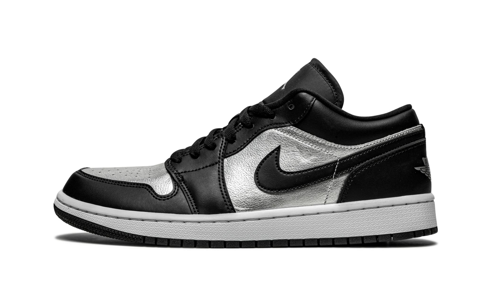 Wmns Air Jordan 1 Low SE Silver Toe