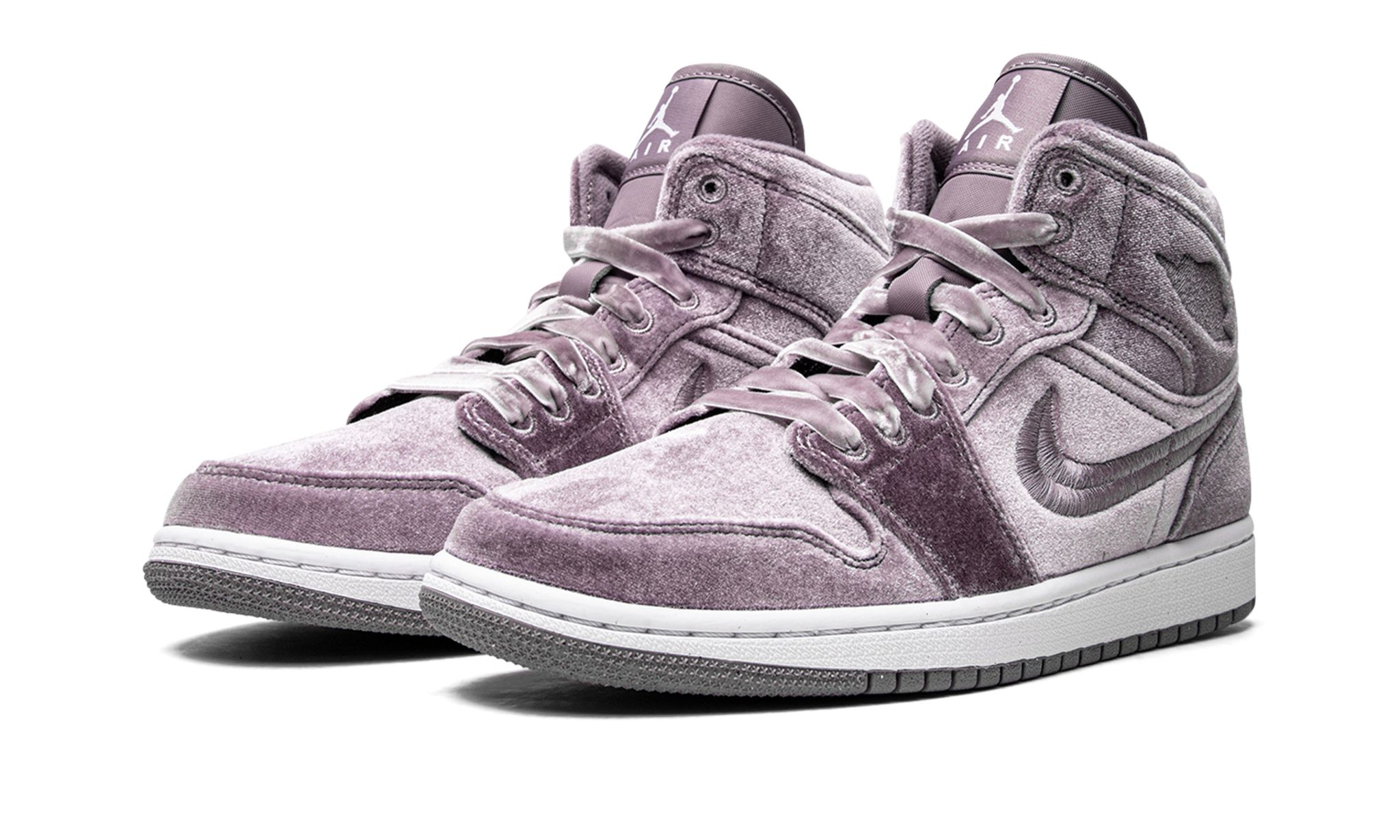 Wmns Air Jordan 1 Mid SE Purple Velvet
