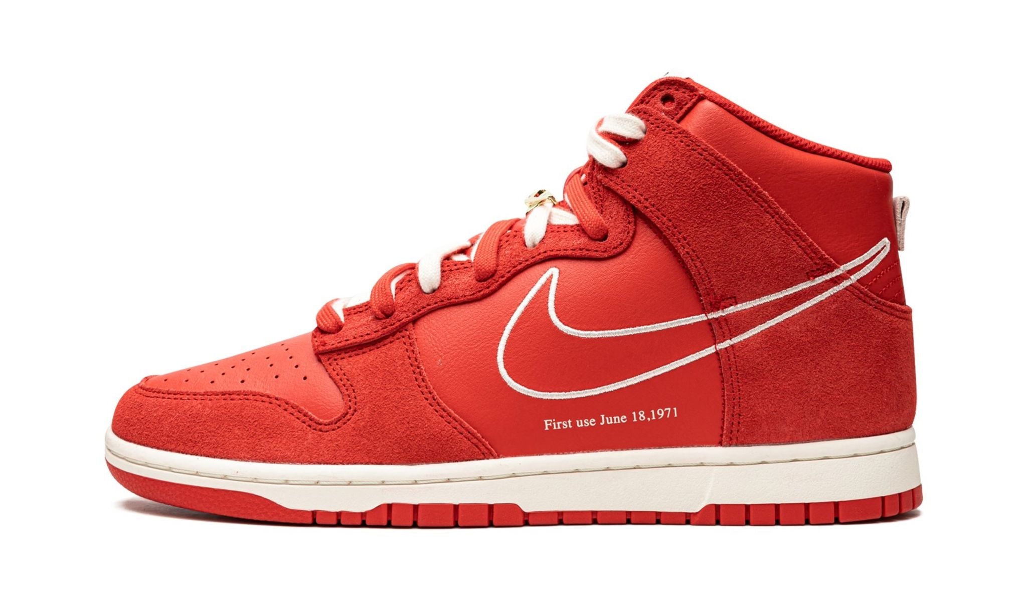 Dunk Hi Se First Use