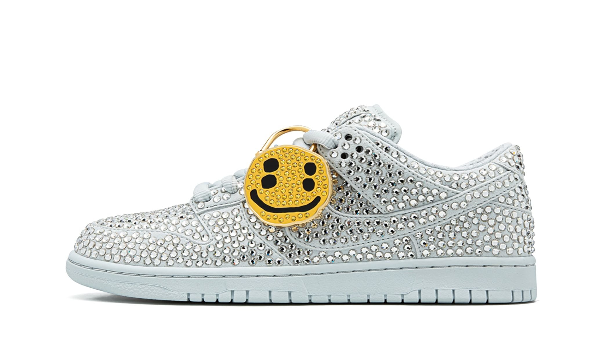 Dunk Low Cactus Plant Flea Market x Swarovski Crystals