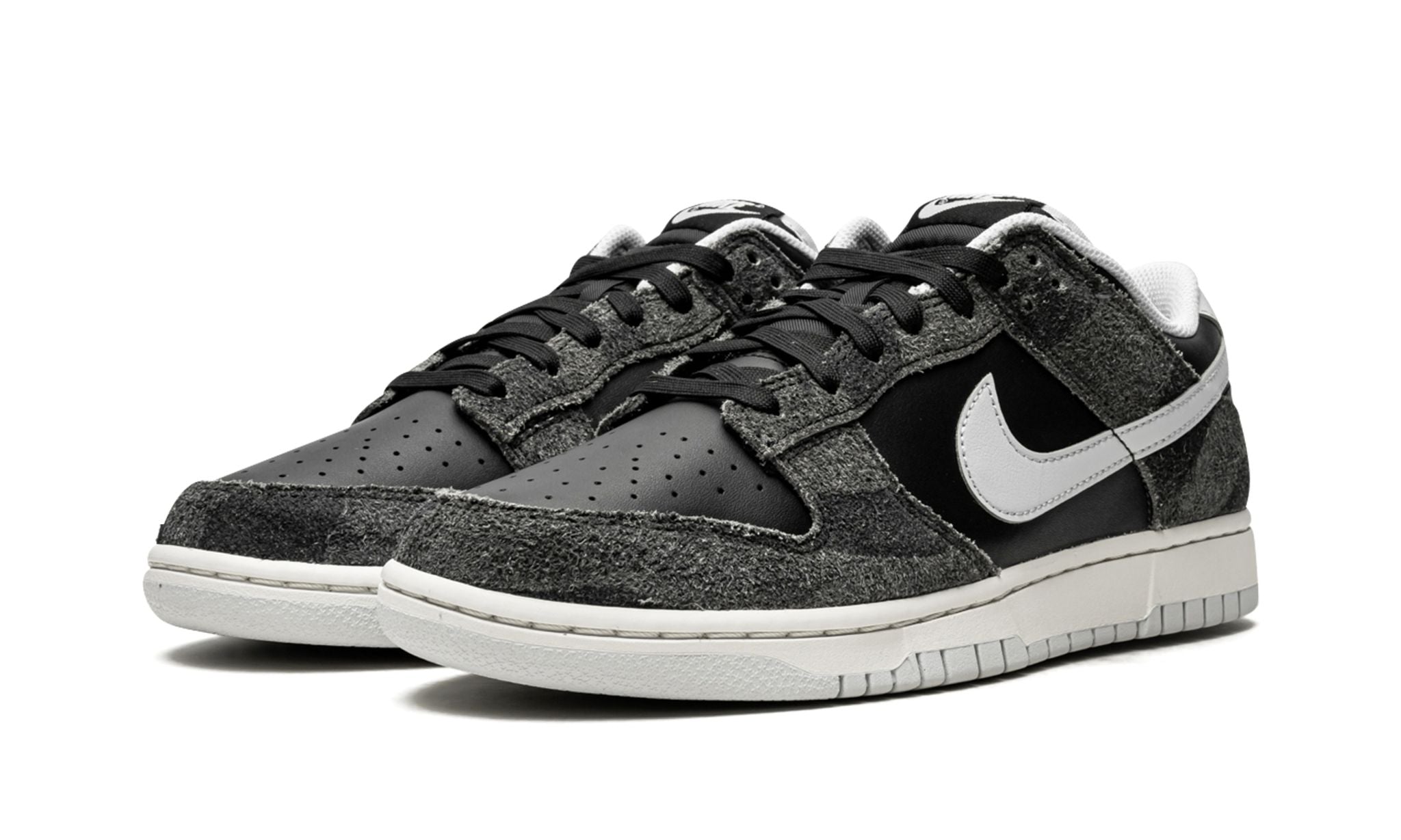 Dunk Low Premium Animal Pack Zebra