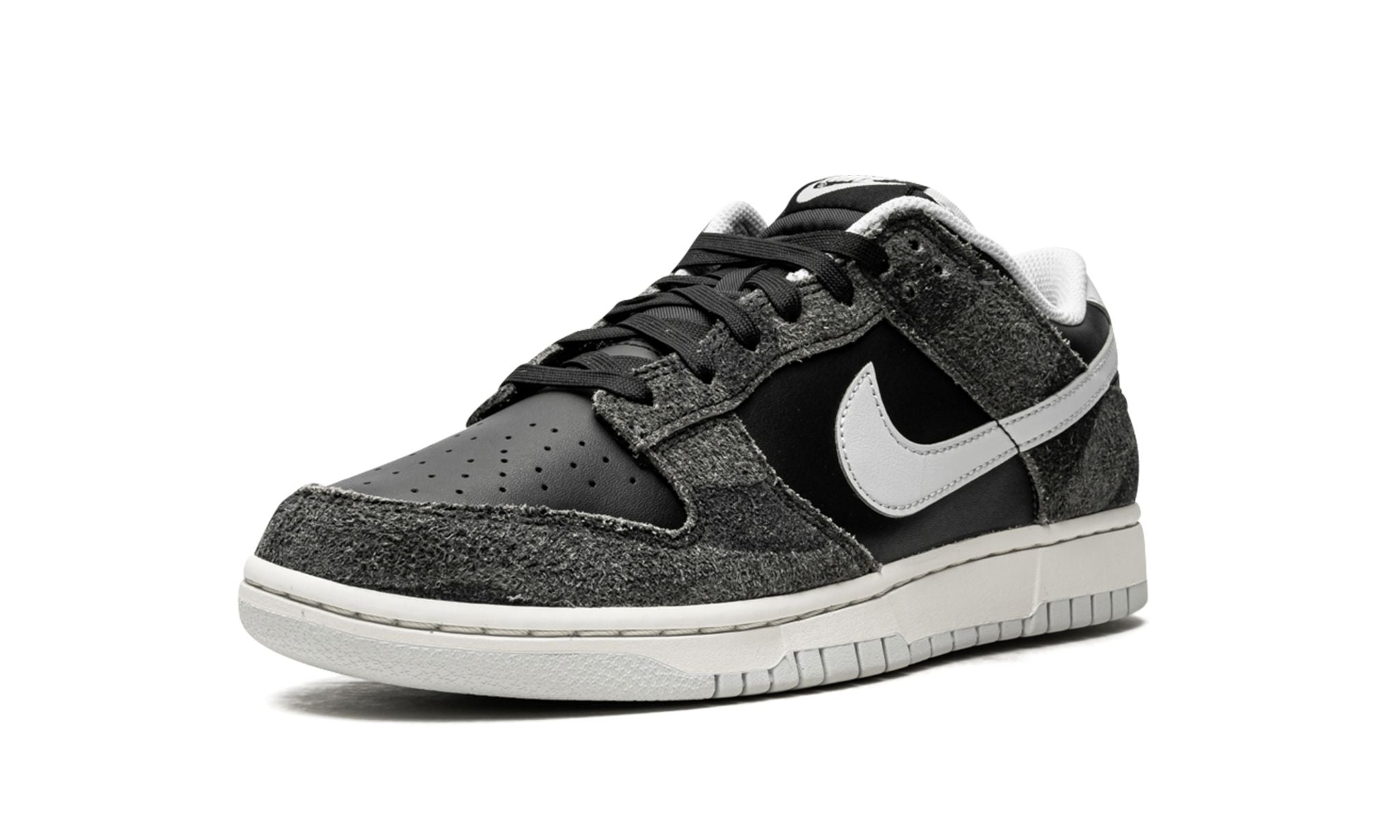 Dunk Low Premium Animal Pack Zebra