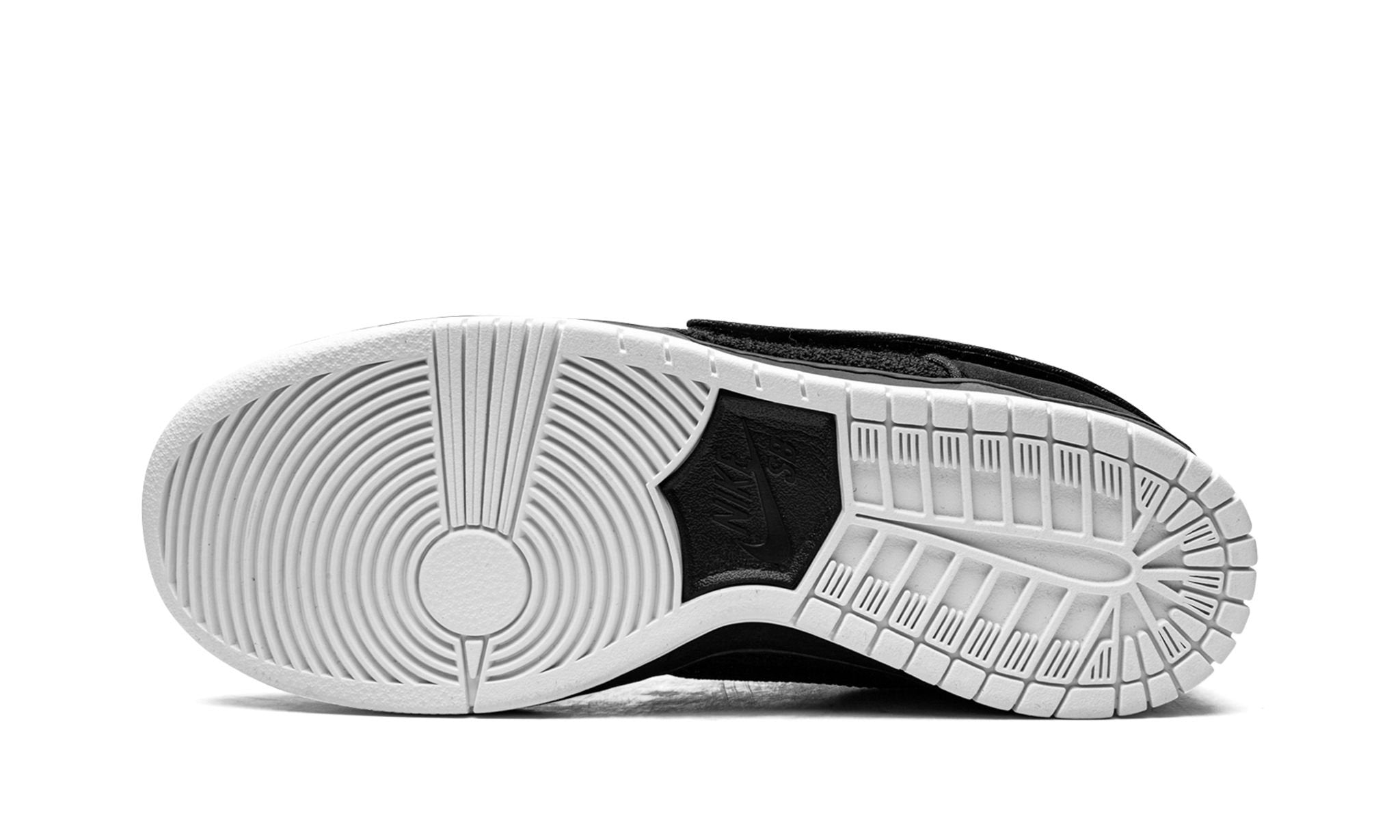 Sb Dunk Low Gnarhunters