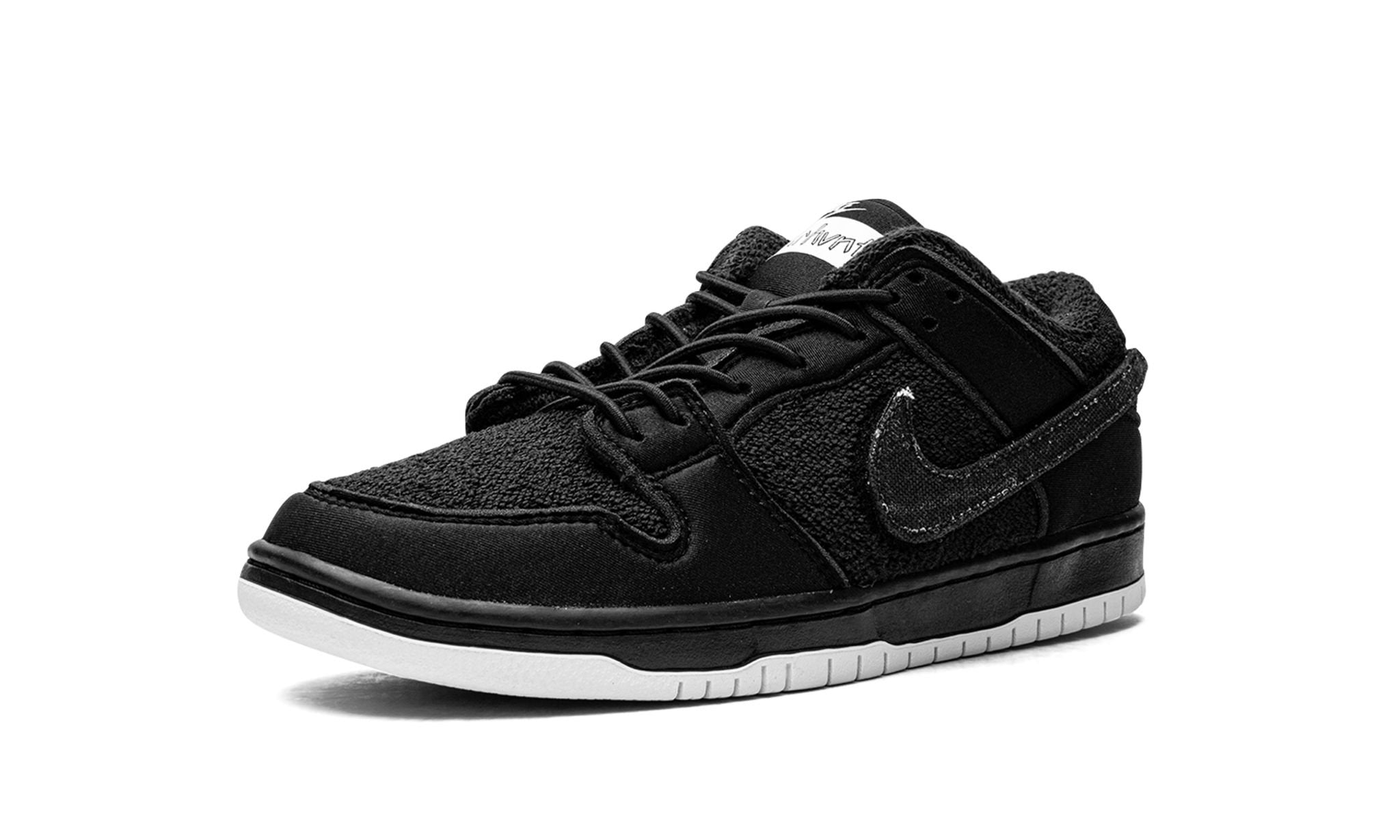Sb Dunk Low Gnarhunters