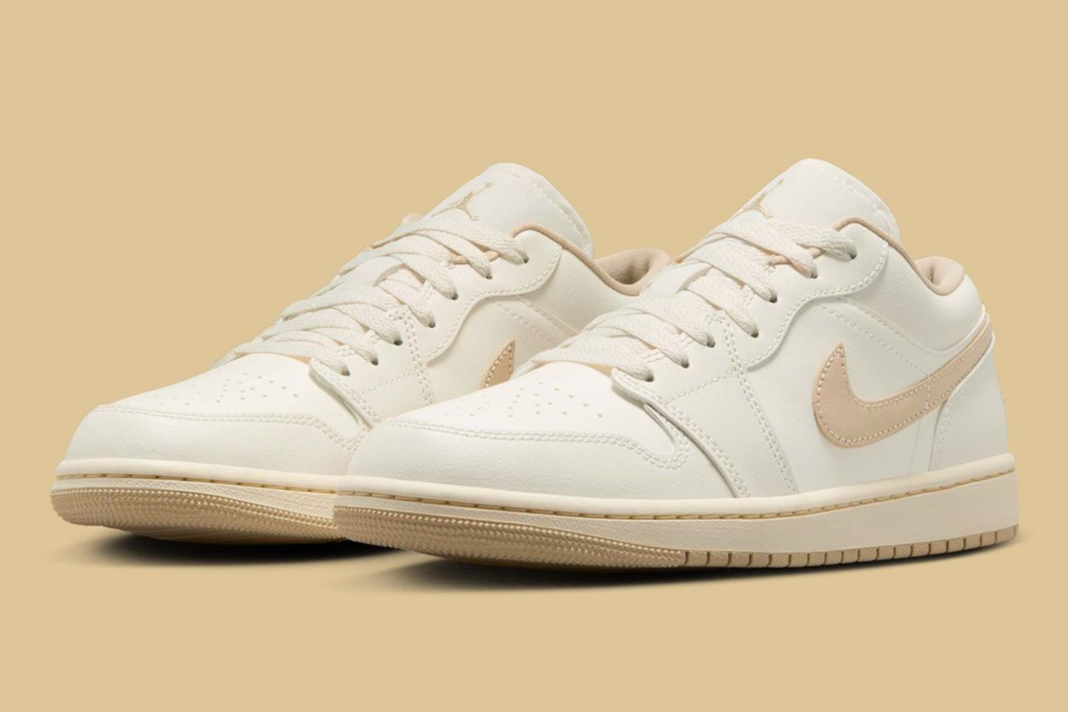 Air Jordan 1 Low "Sail/Tan" – A Must-Have Classic Sneaker