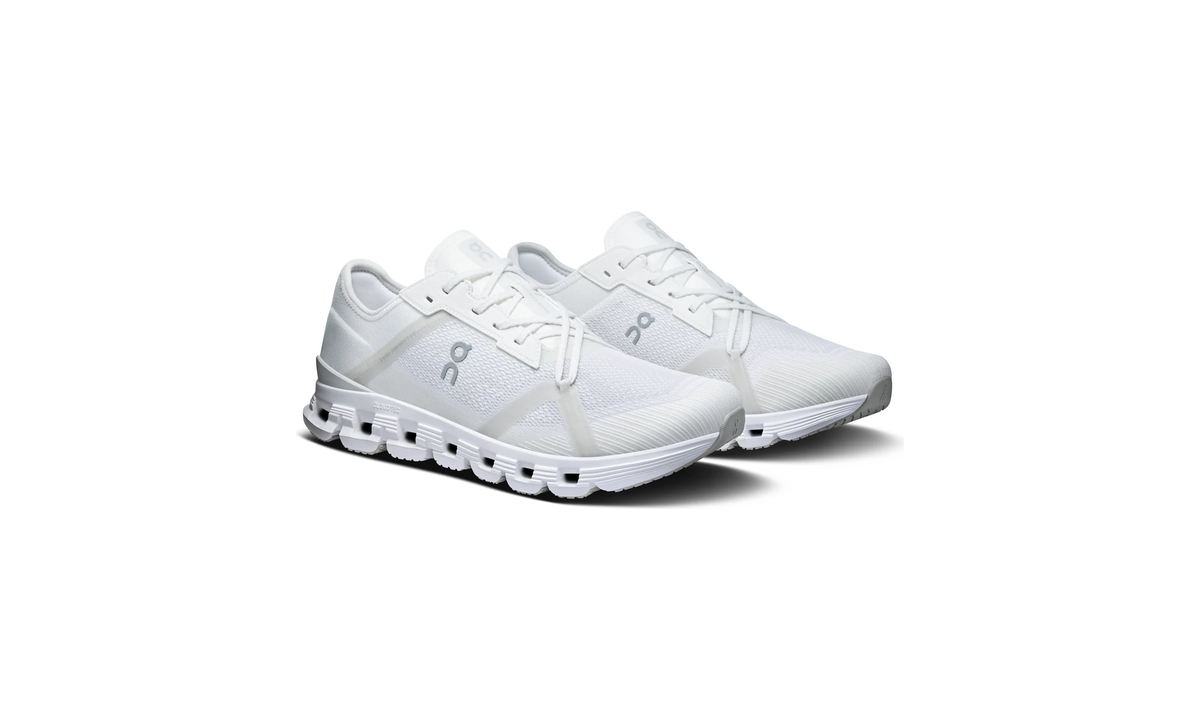 ON Cloud X 4 AD 'White Wolf'