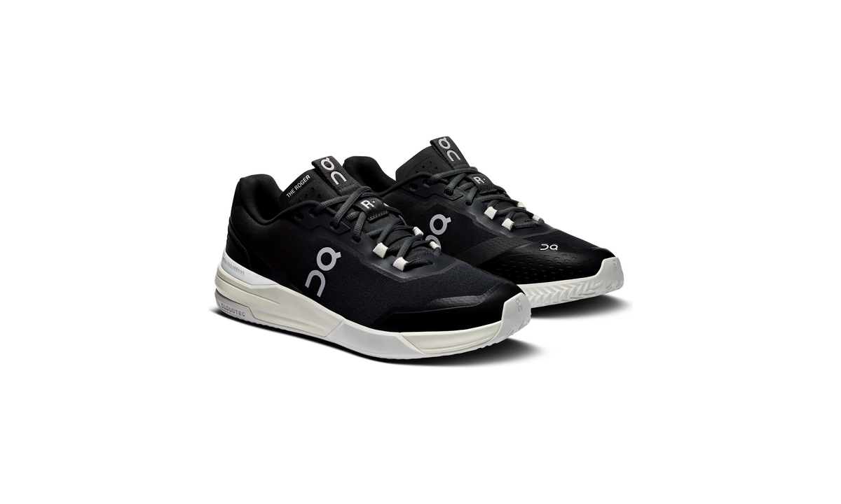 On The Roger Advantage Pro Clay Black White