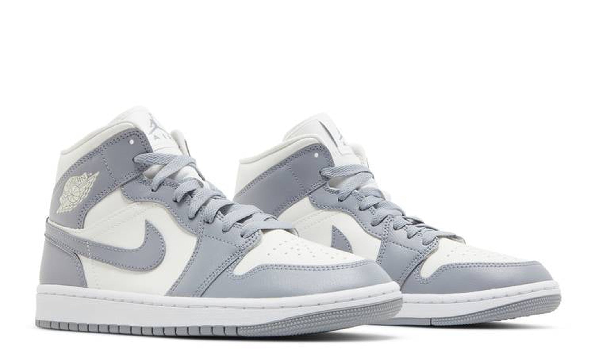 Wmns Air Jordan 1 Mid 'Stealth'