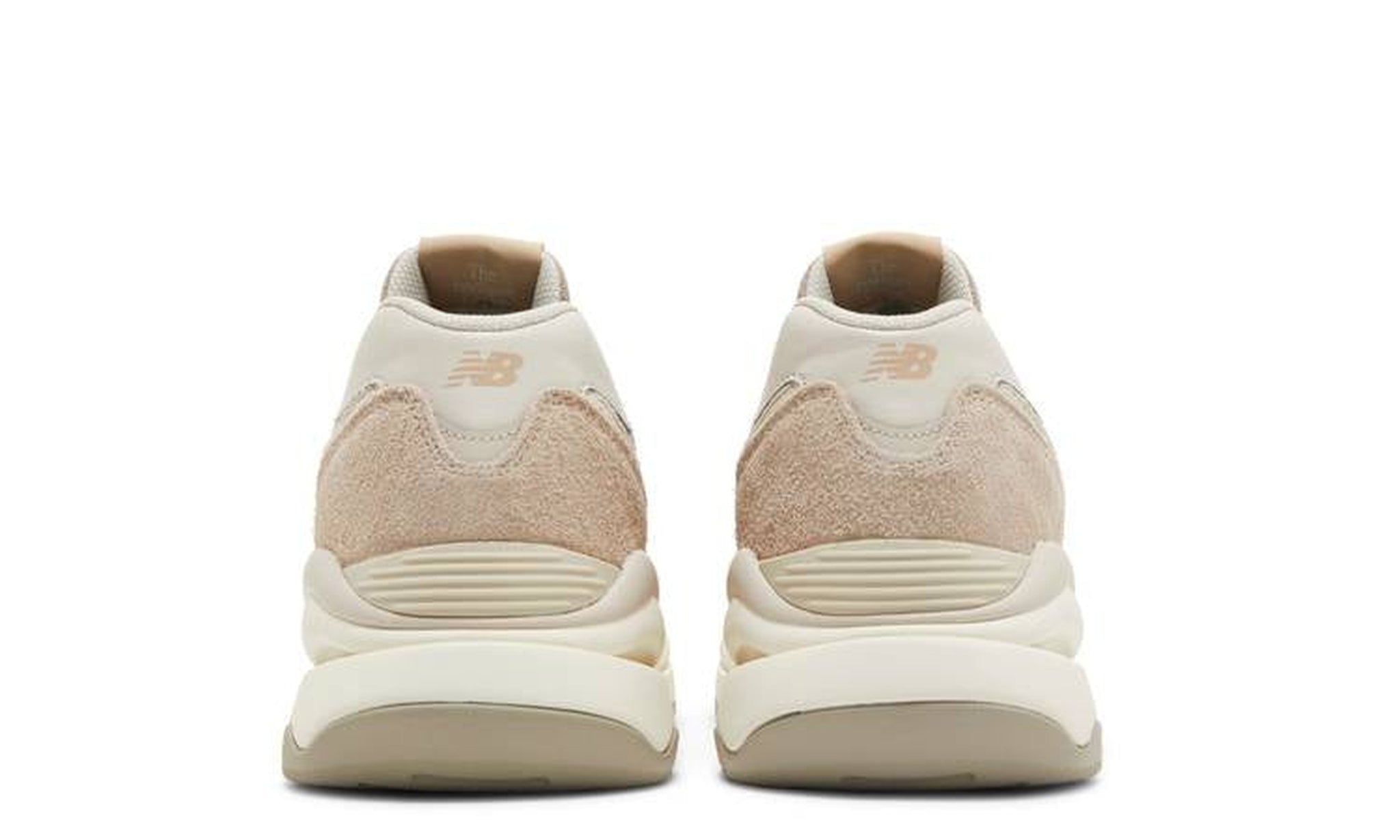 57/40 'Moonbeam Mindful Grey'