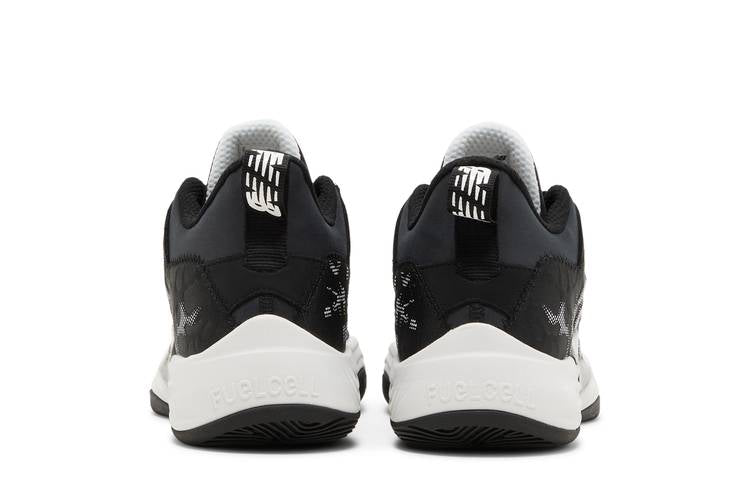Two WXY V3 'Black White'