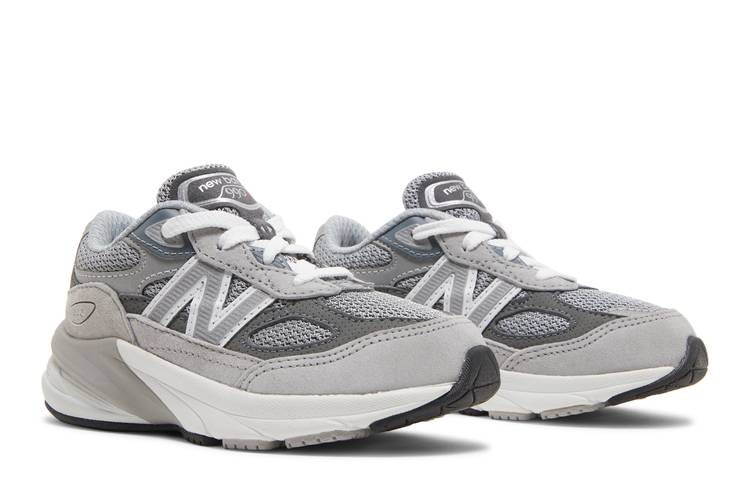 990v6 Toddler 'Castlerock'