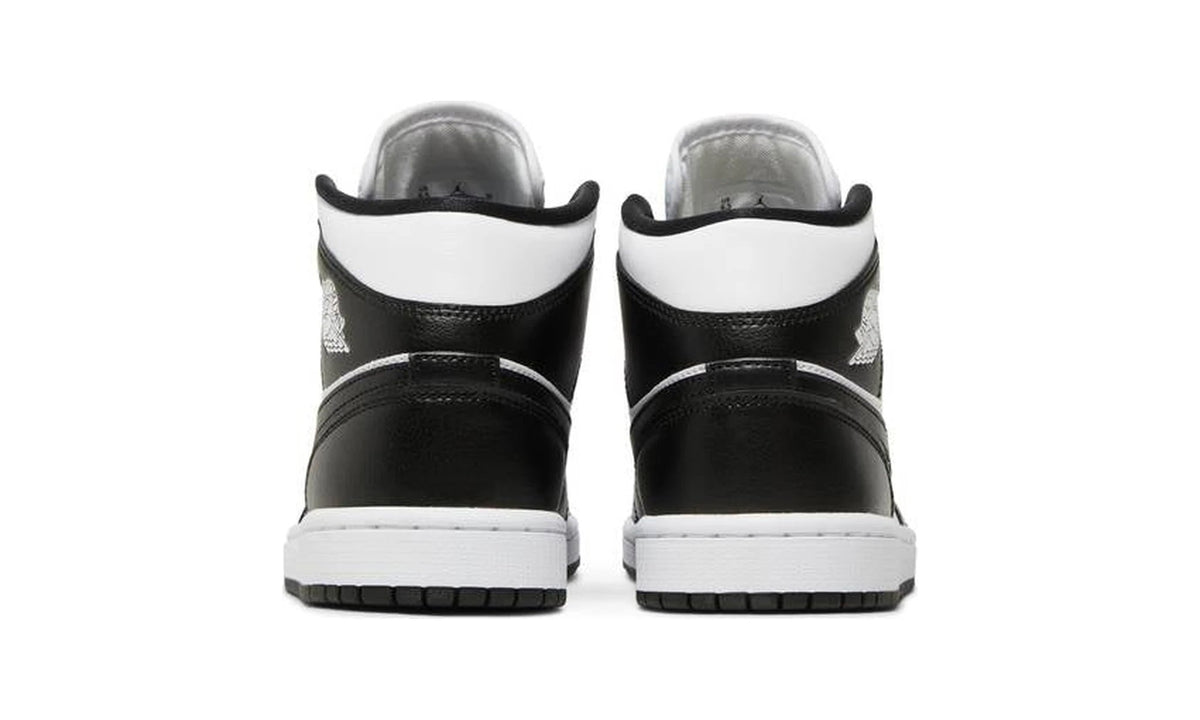 Wmns Air Jordan 1 Mid 'Panda'