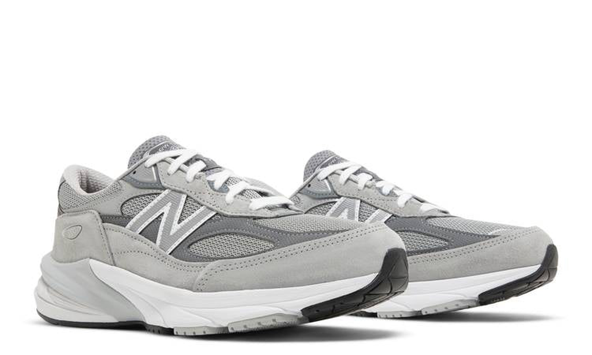 990v6 Made in USA 2E Wide 'Castlerock'