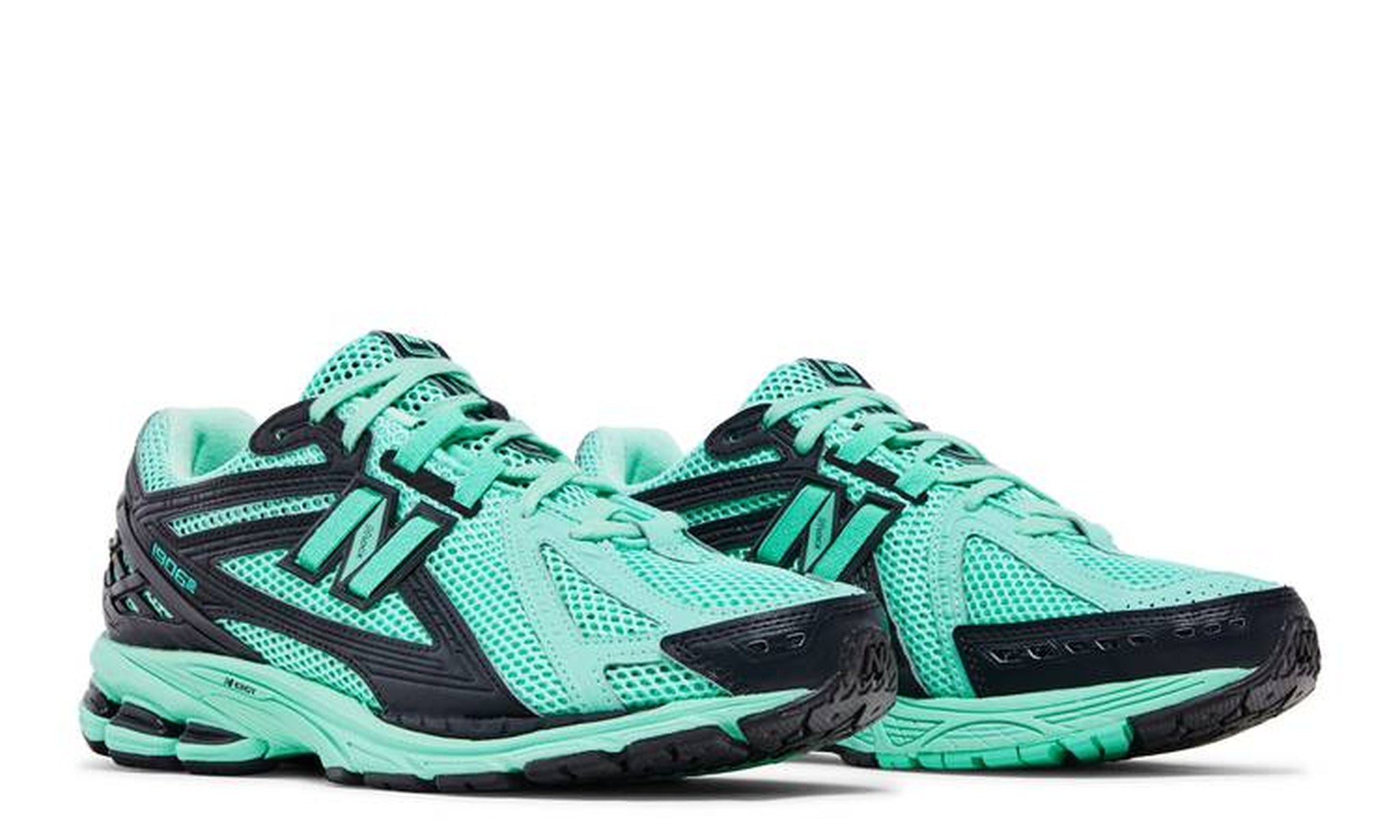 size? x 1906R 'Mint Green Black'