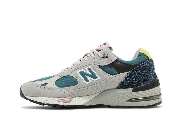 991 Made in England 'Pacific Majolica Blue'