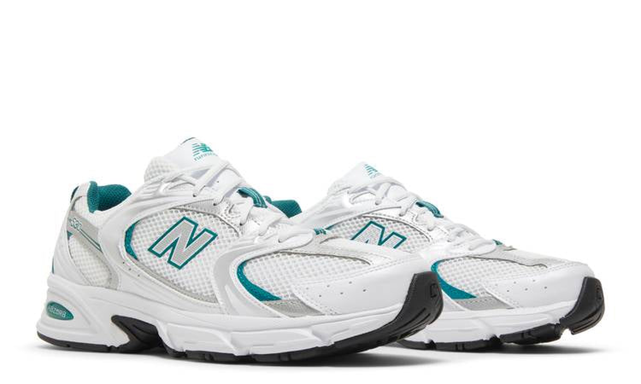 530 'White Silver Green'