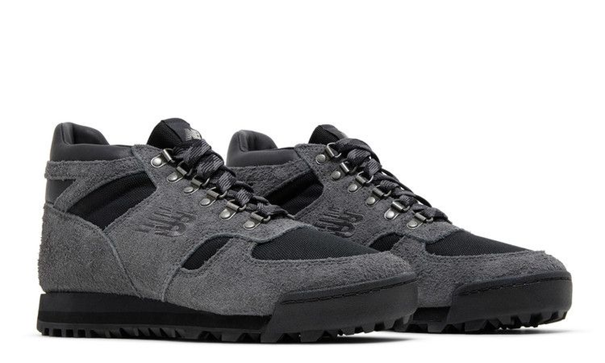 Rainier 'Magnet Black'