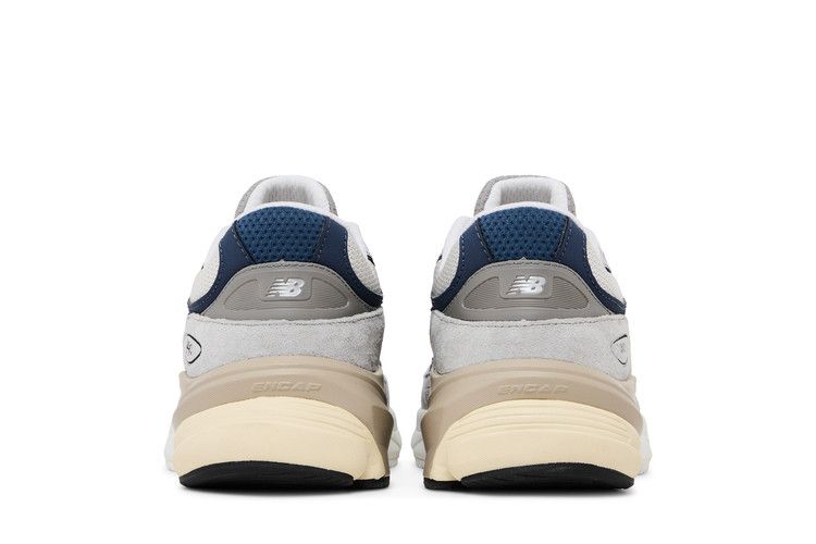 990v6 Big Kid 'Grey Day 2023'