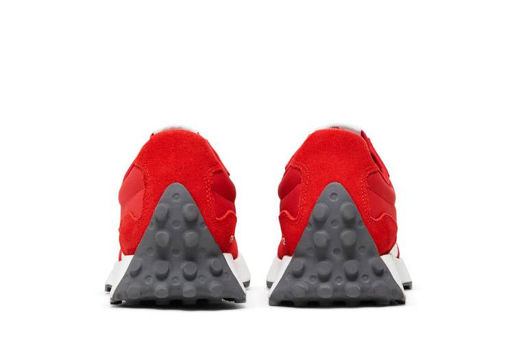 327 'Team Red'