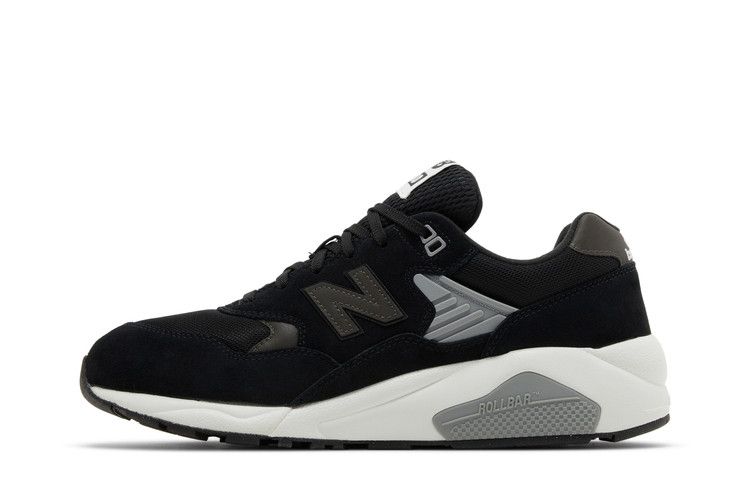 580 'Black White'